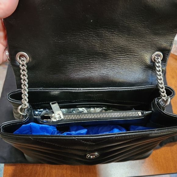 YSL black small single strap Loulou - Picture 4 of 7